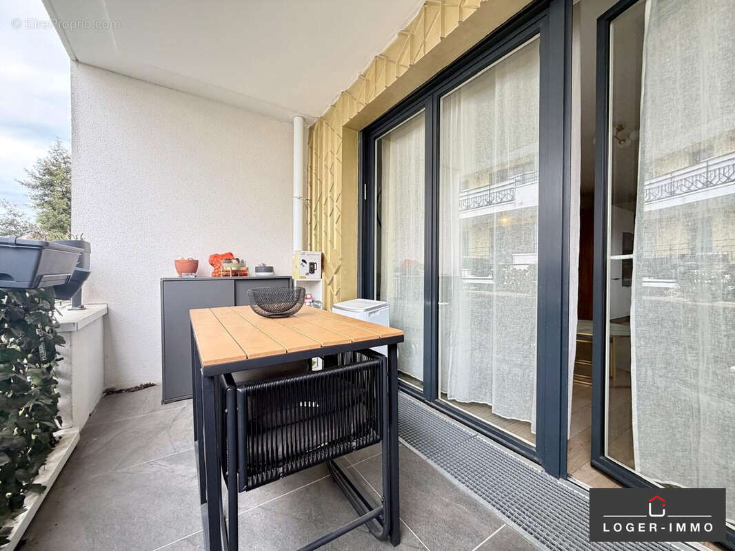 Appartement à LE PERREUX-SUR-MARNE