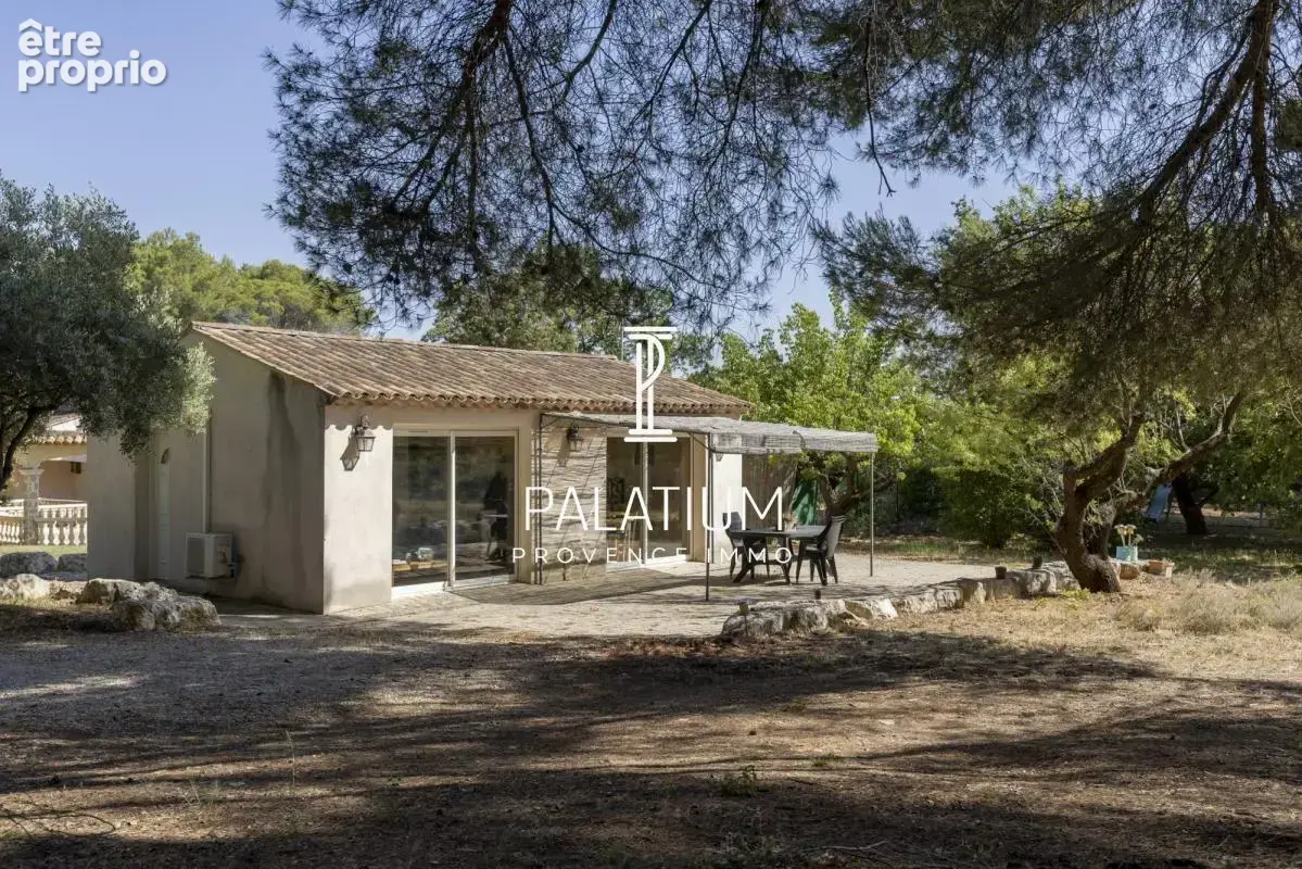 Propriété provençale de 209 m² – Environnement calme et verdoyant, Ventabren - photo 11