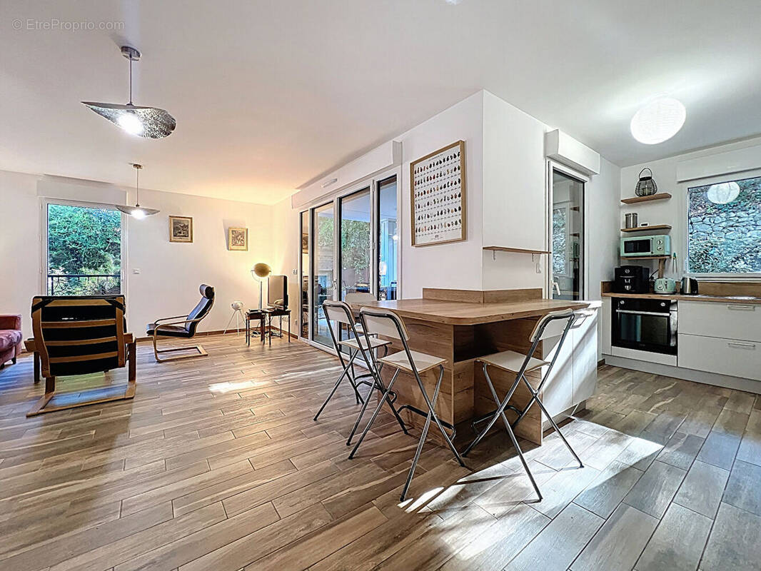 Appartement à AIX-EN-PROVENCE