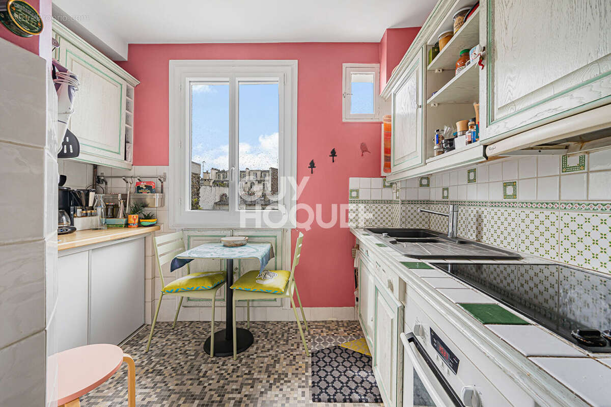 Appartement à PARIS-12E