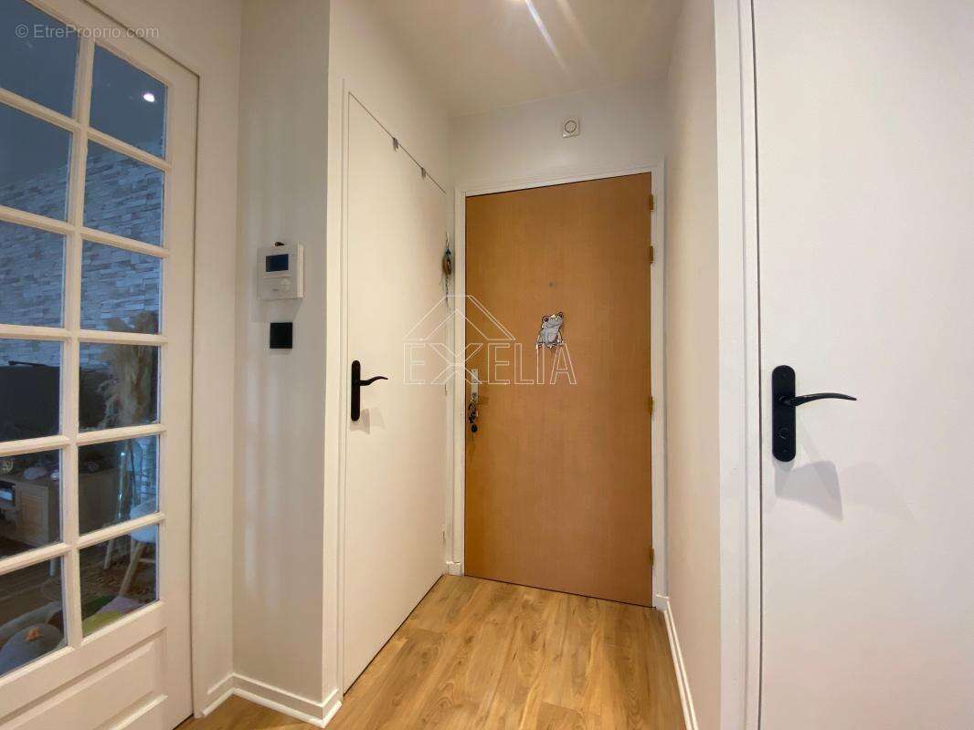 Appartement à ROSNY-SUR-SEINE