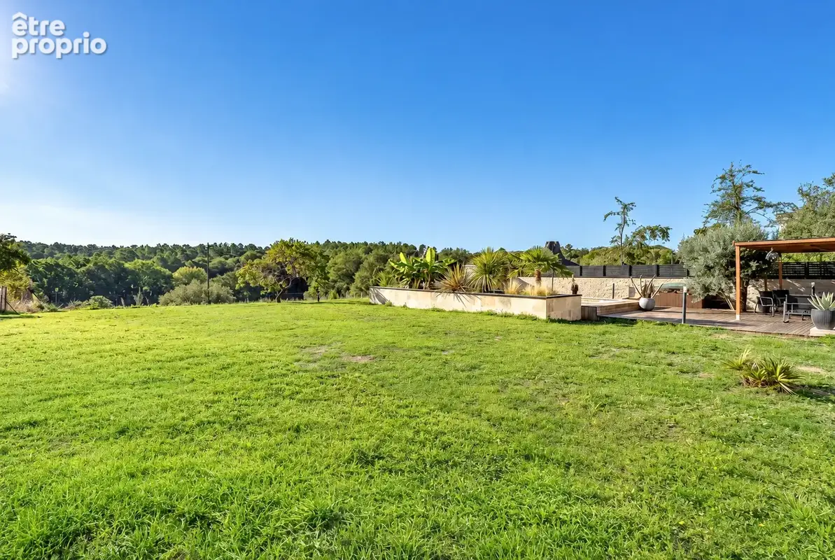 Grande maison familiale de 185 m2   À seulement 10 minutes de Périgueux est - photo 3