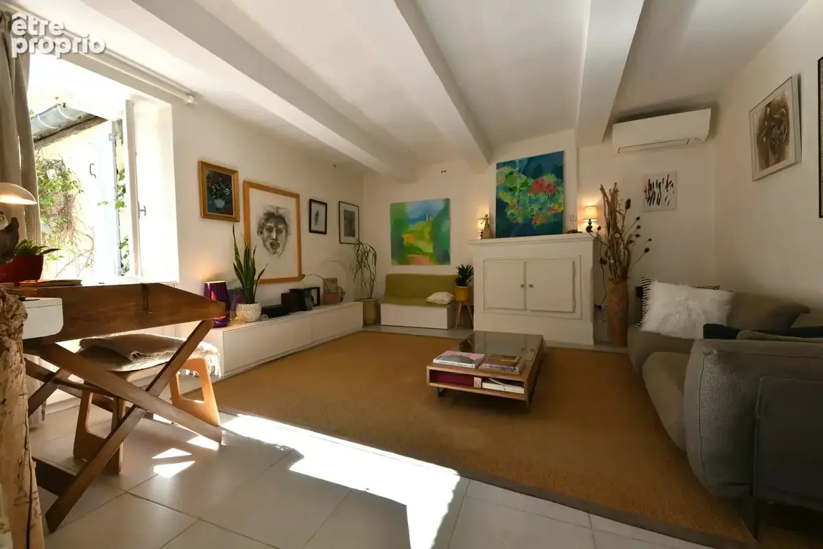 A quelques minutes d'Uzès, Maison de village en pierre - photo 14