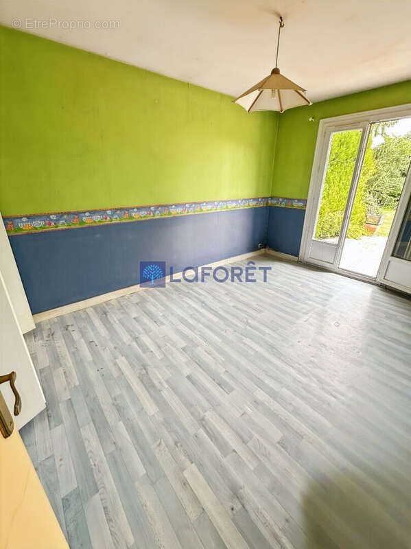 Maison Druye 5 pièce(s) 90 m2 - photo 8