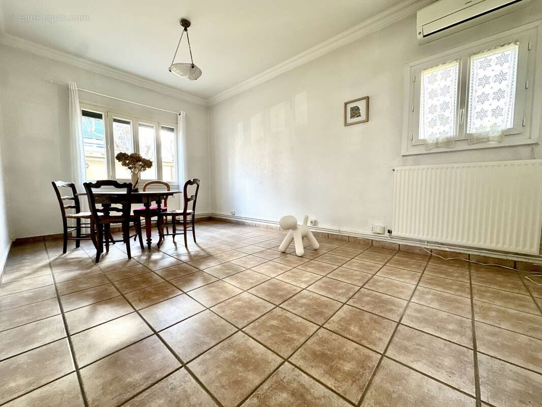 Maison à CLERMONT-FERRAND