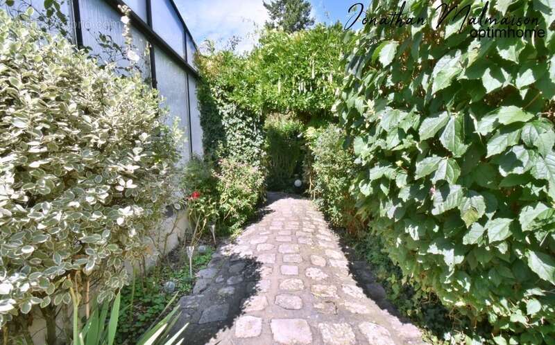 Maison à CONCHES-EN-OUCHE