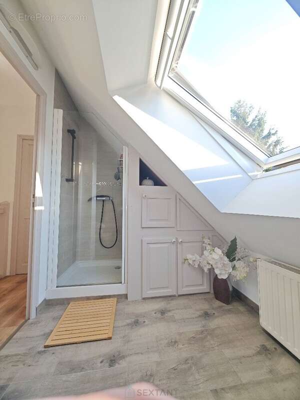 Maison à SAINT-SAUVEUR-SUR-ECOLE