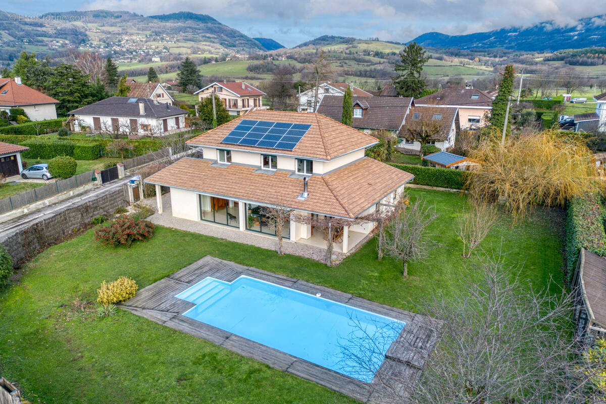 Maison à BRIE-ET-ANGONNES