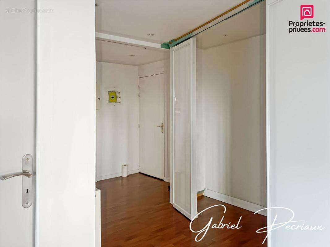 Appartement à SAINTE-SAVINE