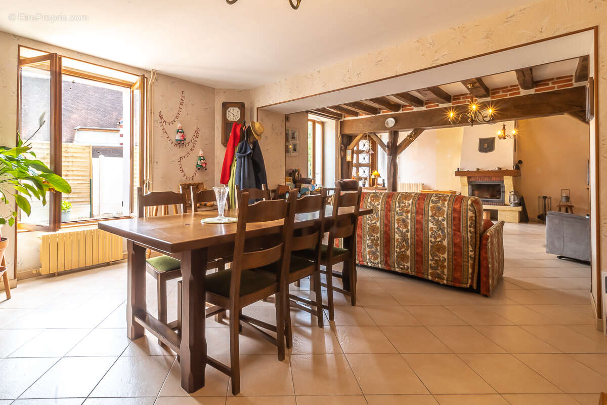Maison à CHABRIS