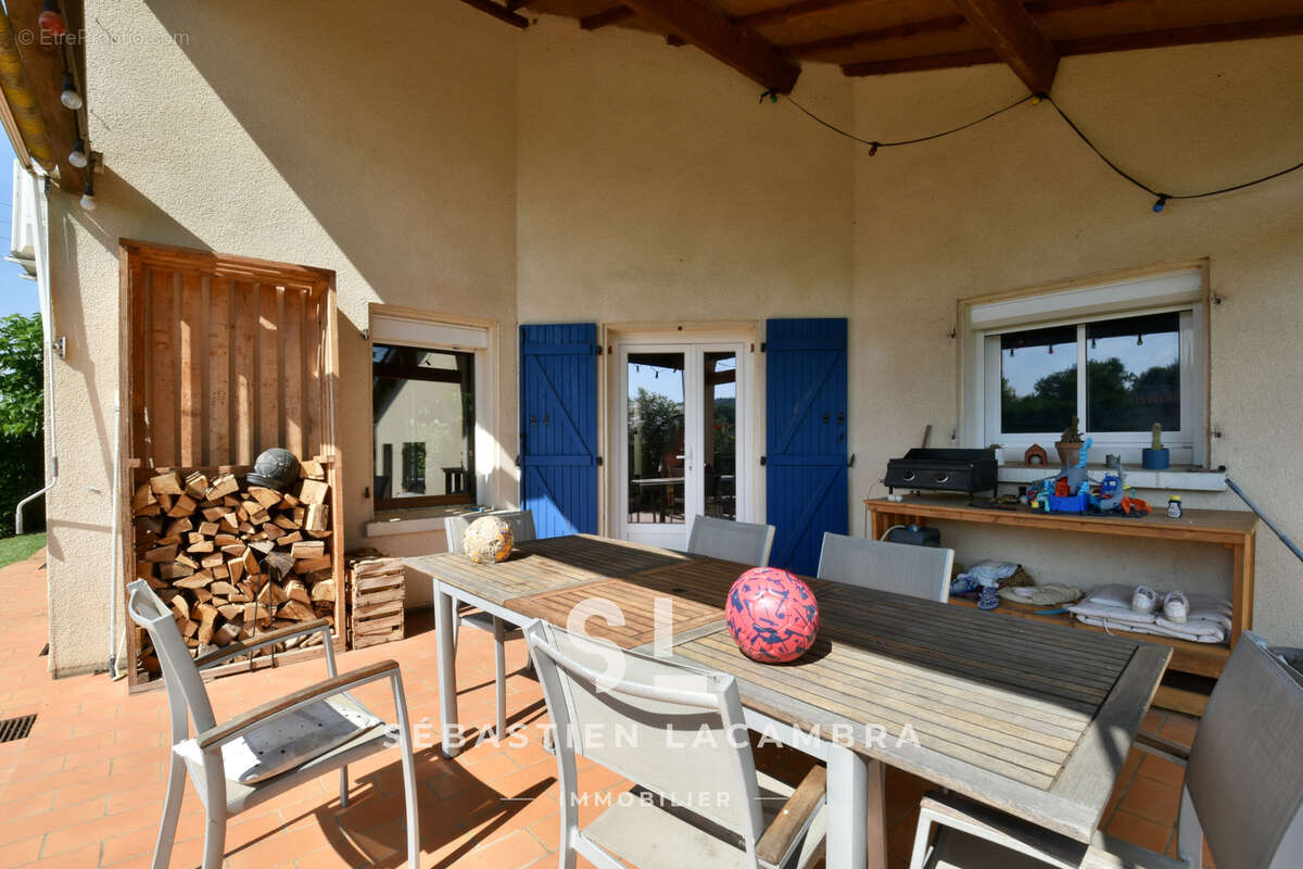 Maison à LESCURE-D&#039;ALBIGEOIS