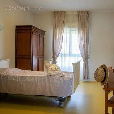 Appartement 20 m² à Salon-De-Provence  - photo 2