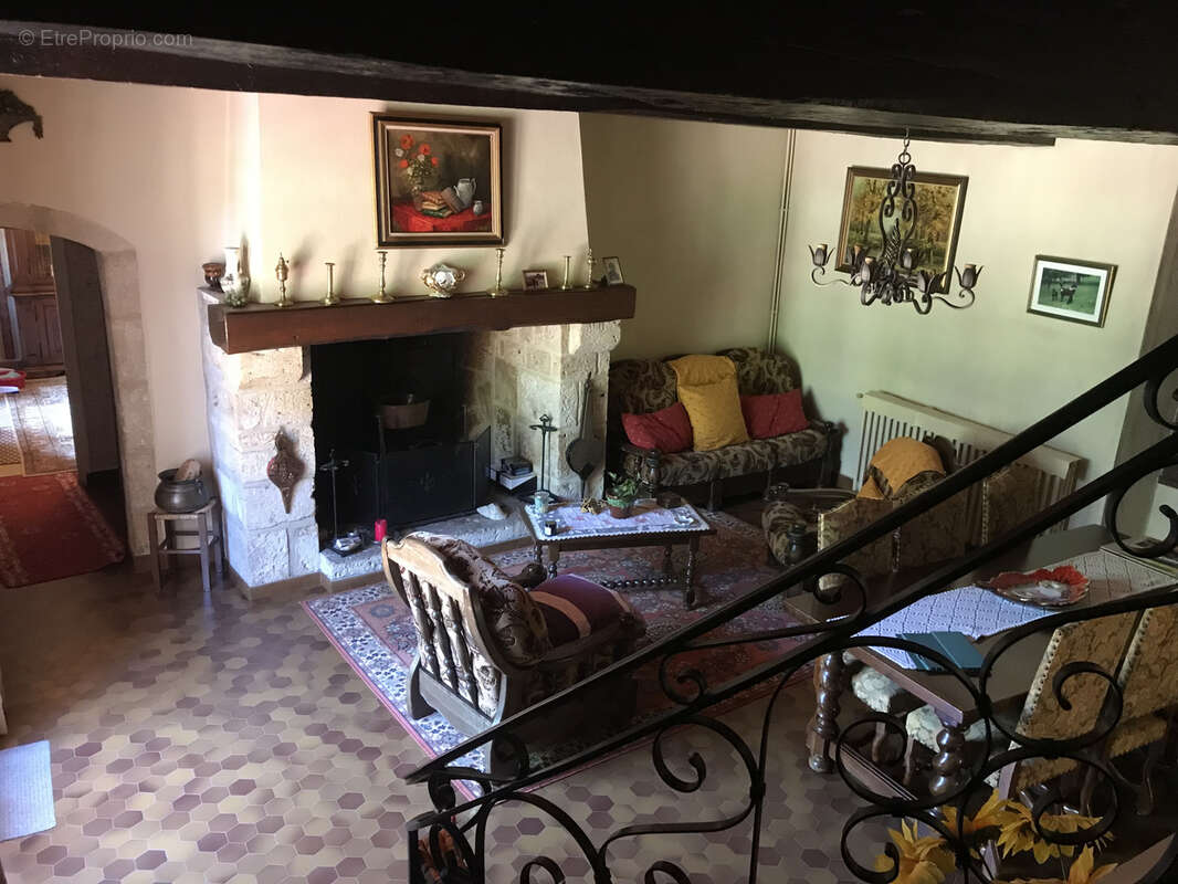 Maison à LAROQUE-TIMBAUT