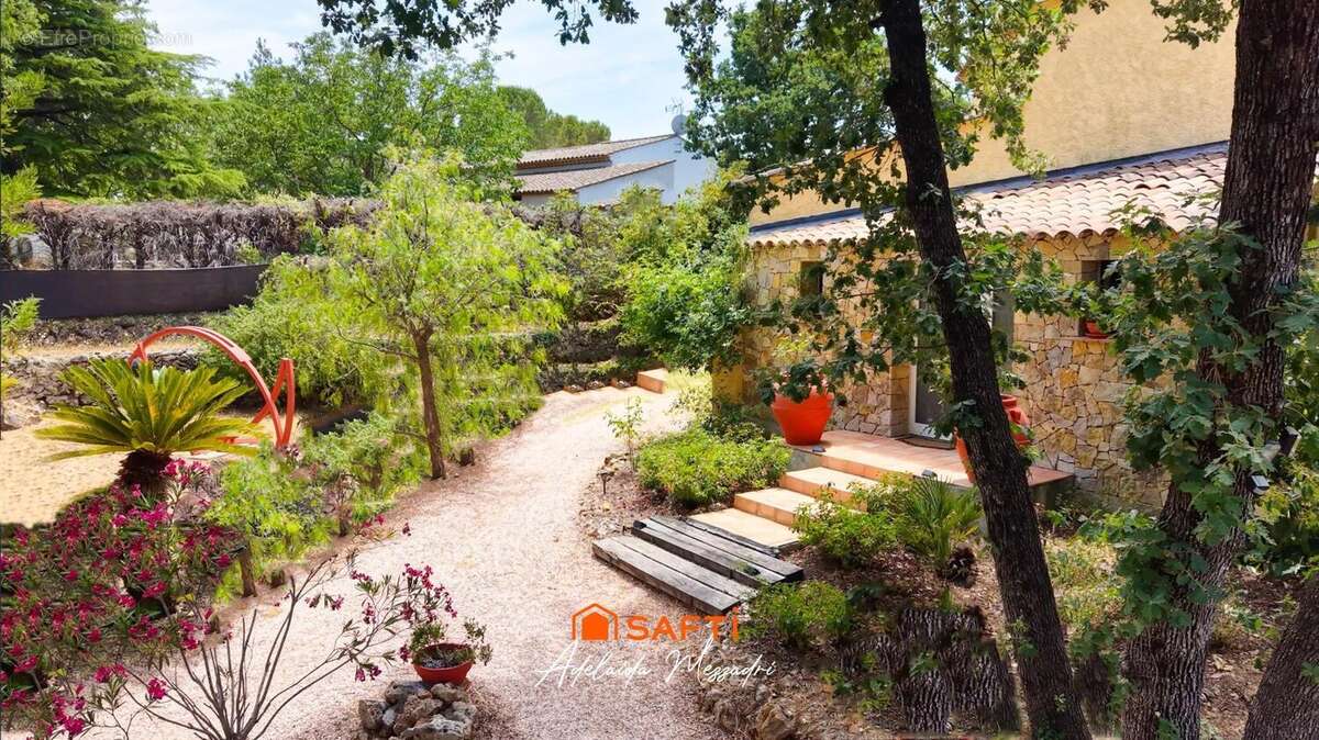Photo 3 - Maison à FAYENCE