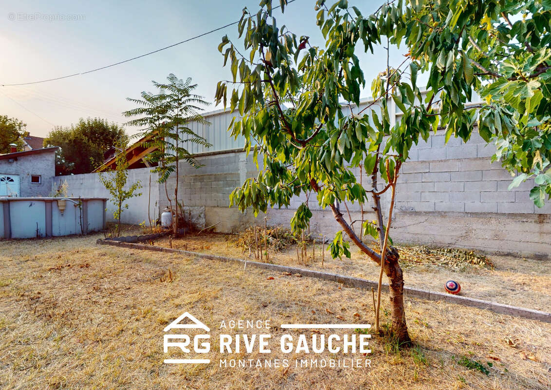 Maison à ROUSSILLON