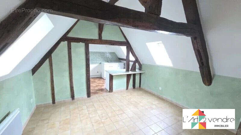 Maison à COMPIEGNE