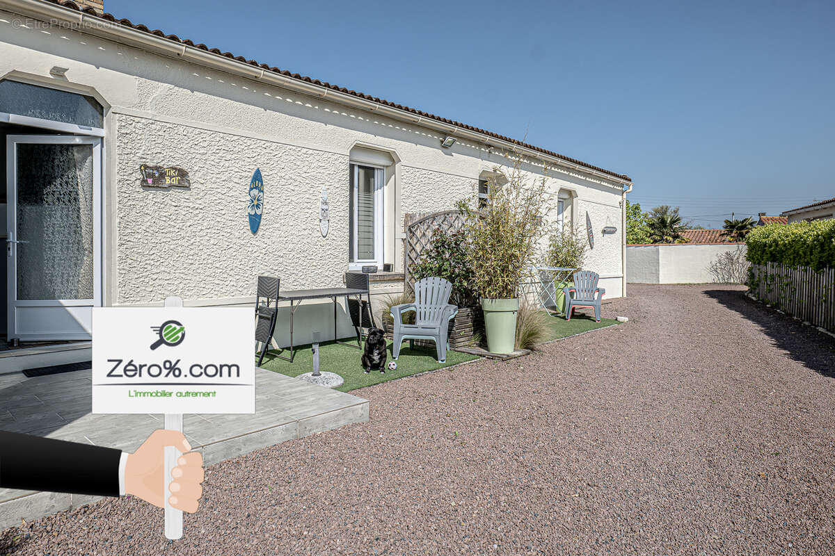 Maison à LONGEVILLE-SUR-MER