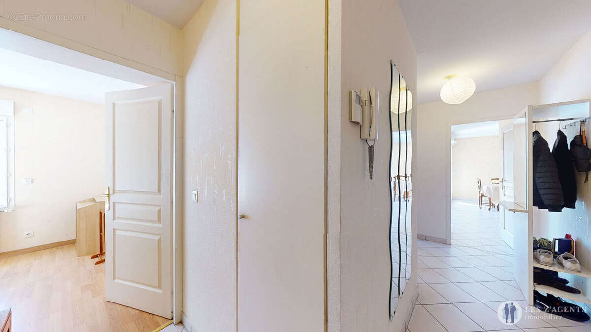 Appartement à SAINT-MARTIN-D&#039;HERES