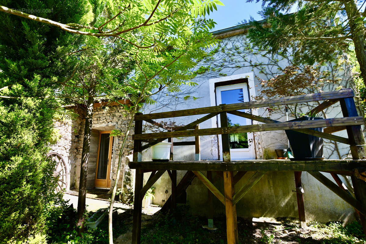 Maison à CHASTELLUX-SUR-CURE