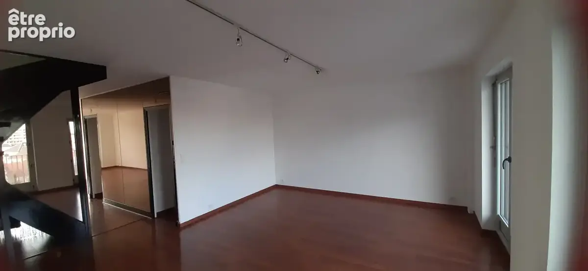 Appartement 6 pièces 135 m² à vendre à Reims (51100) - photo 5
