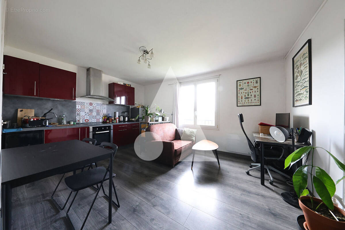 Appartement à BALLANCOURT-SUR-ESSONNE