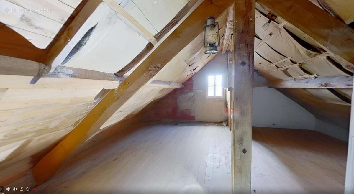 Maison à SAINT-ALBAN-SUR-LIMAGNOLE