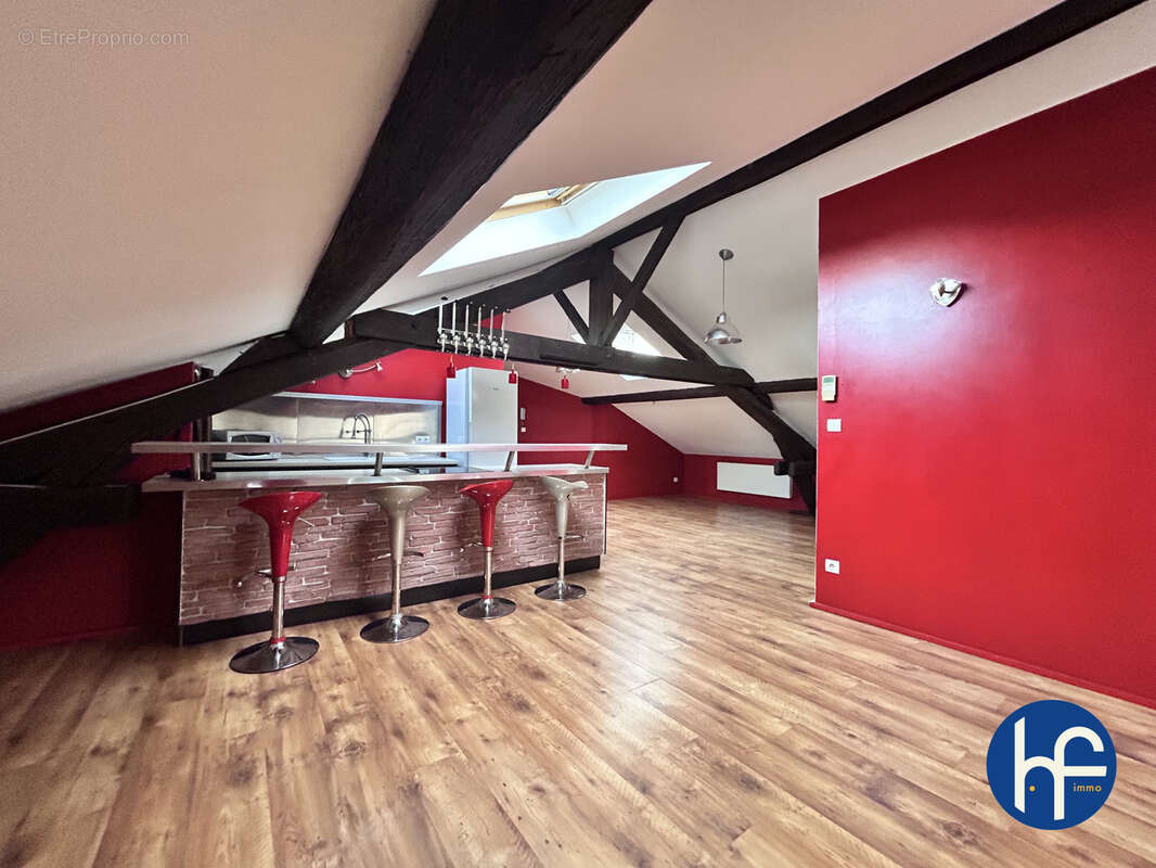 Appartement à POMPEY