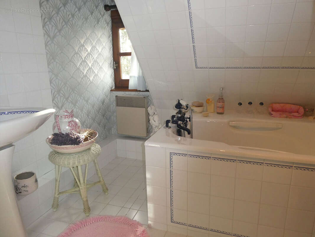 Maison à PONT-L'EVEQUE