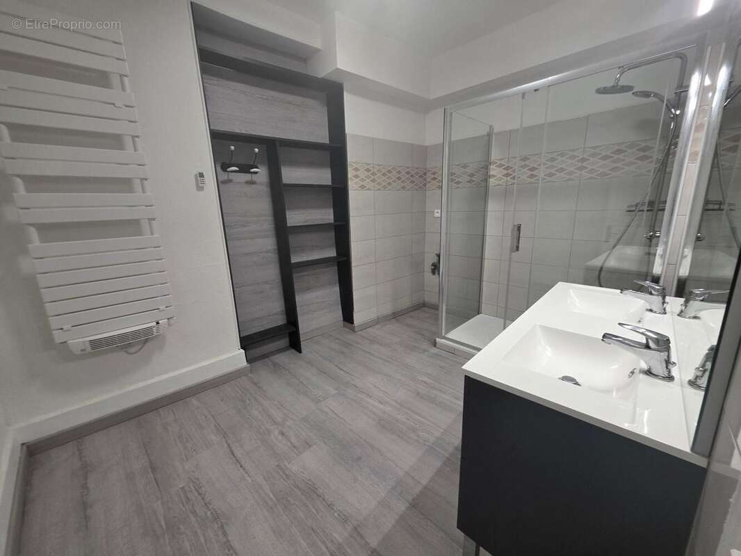   - Appartement à VICHY