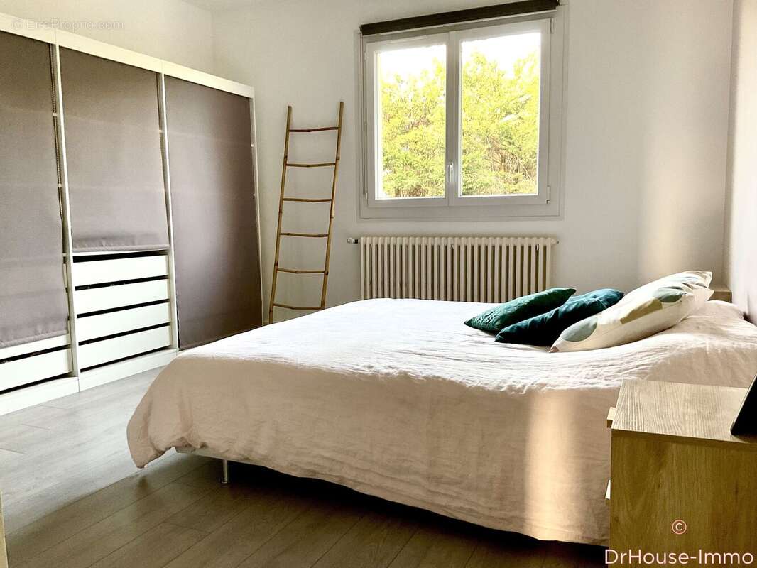 Maison à ARTIGUES-PRES-BORDEAUX