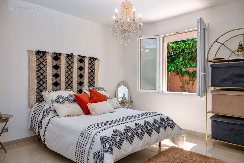 Maison à LES PENNES-MIRABEAU