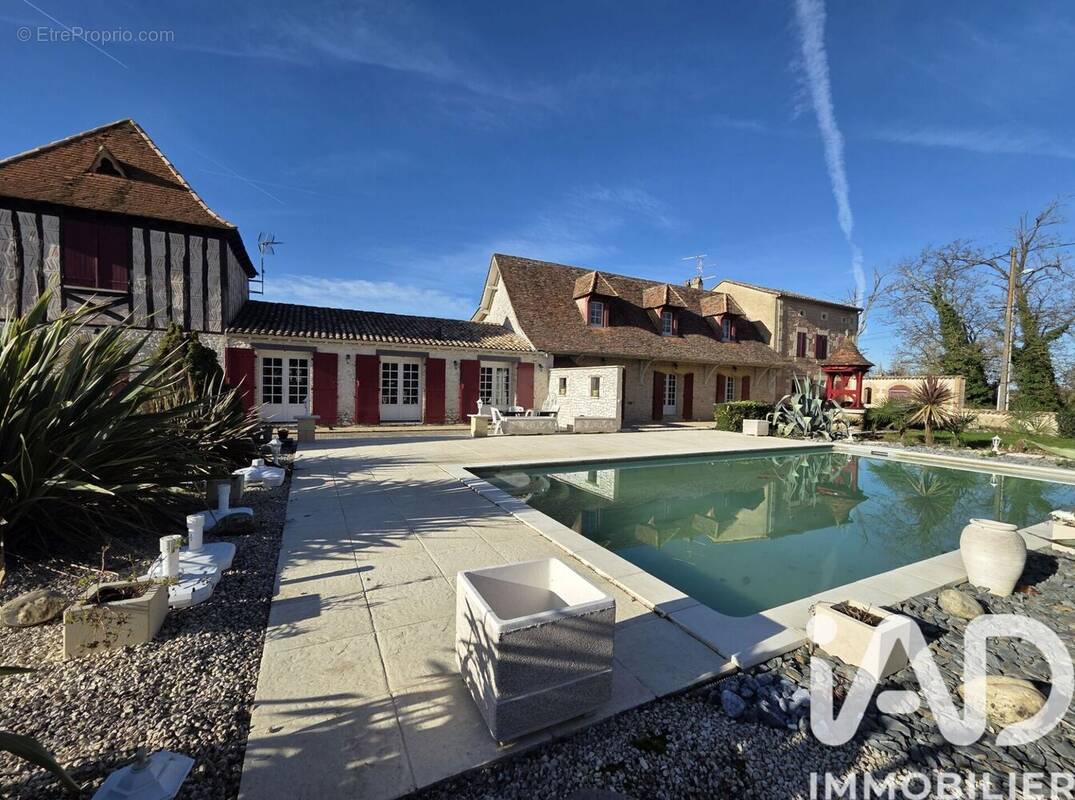 Photo 1 - Maison à GARDONNE