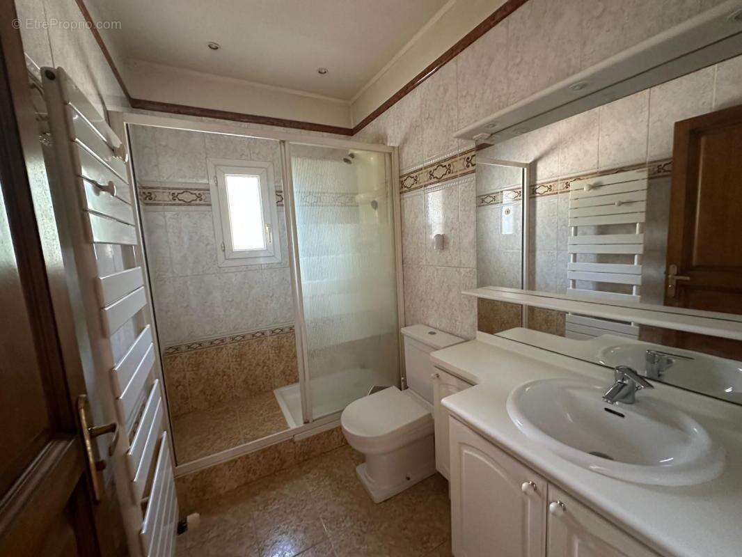 Maison à SIX-FOURS-LES-PLAGES