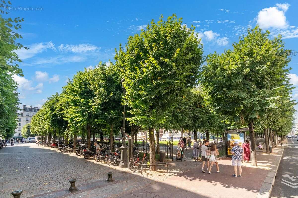 Appartement à LEVALLOIS-PERRET