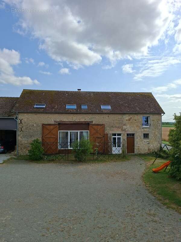 Propriété Corps de Ferme, 3 batisses en pierre, Batiments agricoles, gite & habitation de Qualité, proche LE PERCHE, ALENCON, 2h - photo 9