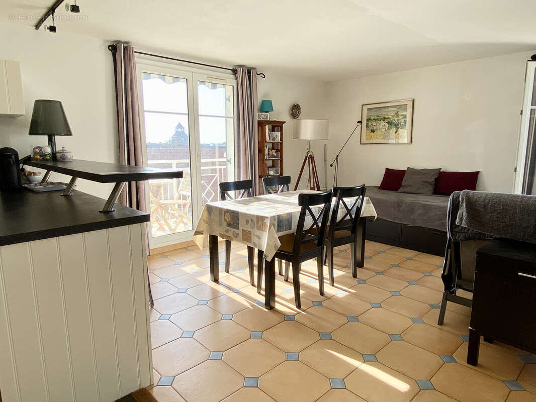 Appartement à DIVES-SUR-MER