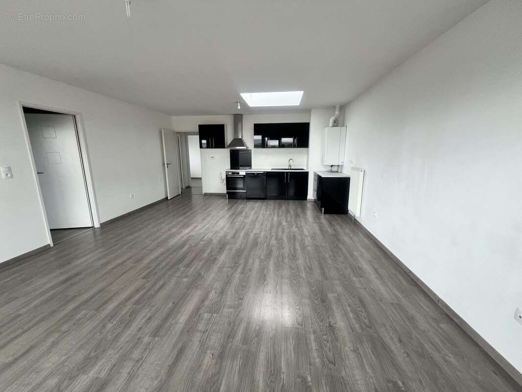 Appartement à BEZANNES