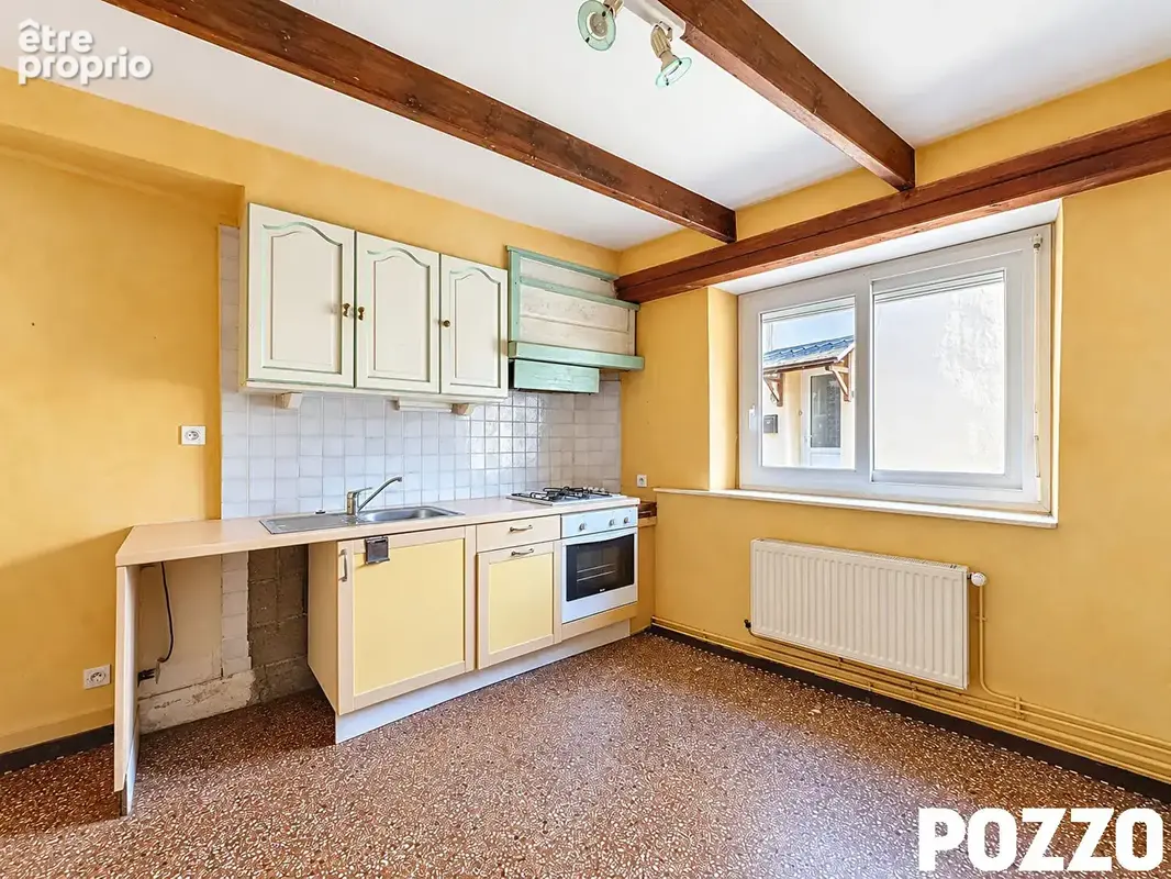 Maison à rénover au coeur du bourg de Cérences - Opportunité d'investissement ! - photo 4