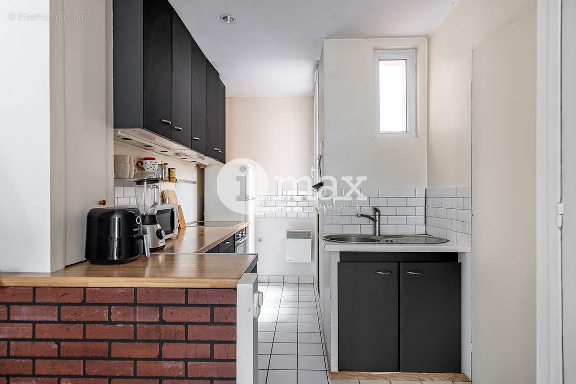 Appartement à LEVALLOIS-PERRET