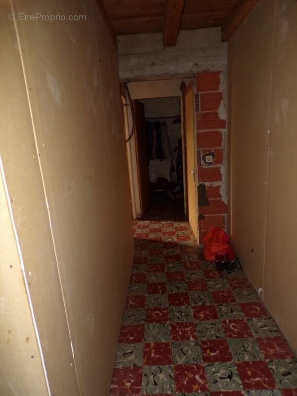 Maison à SAINT-FLORENT-SUR-AUZONNET