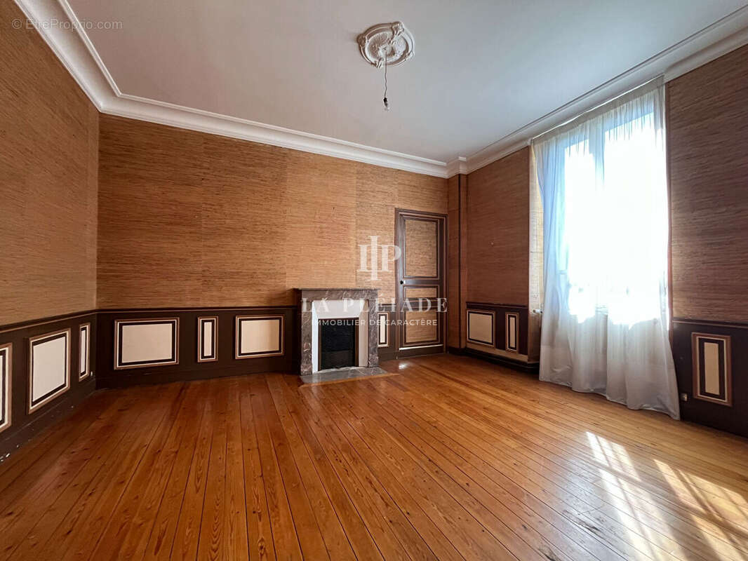 Maison à LAIGNE-EN-BELIN