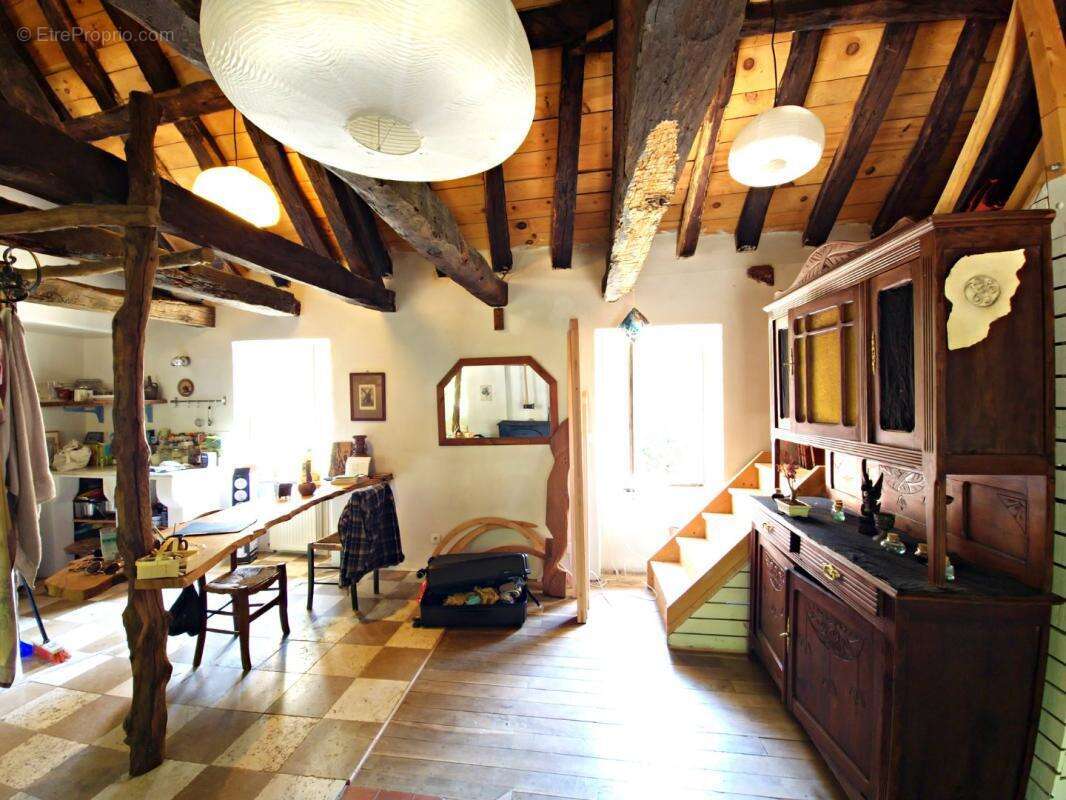 Maison à CAYLUS
