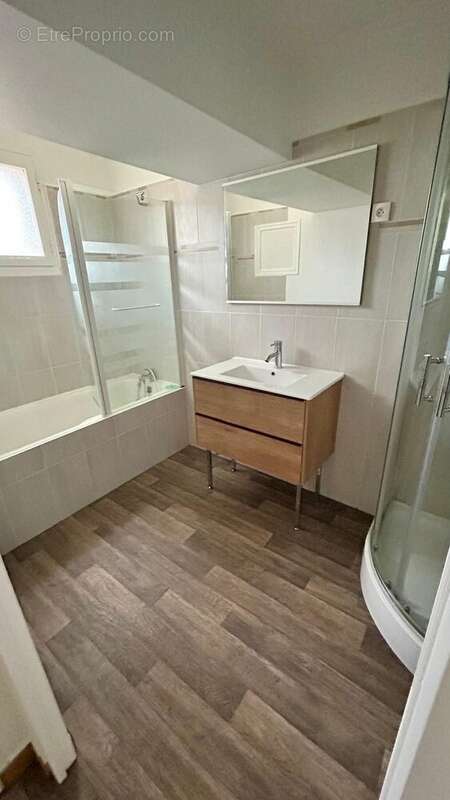 Maison à LA ROUXIERE