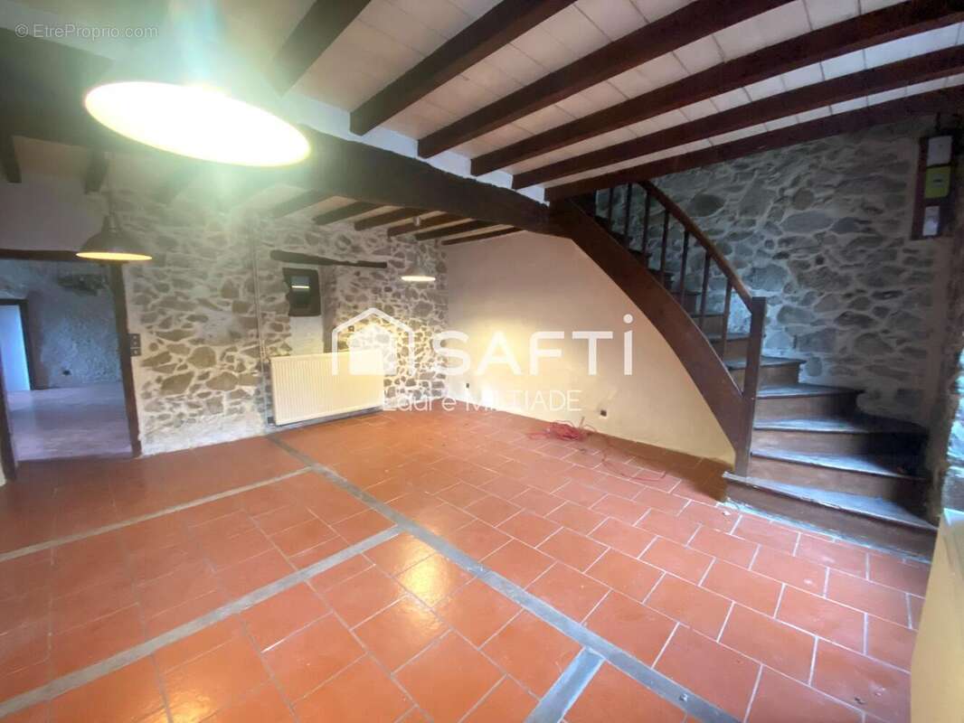 Photo 2 - Maison à BRASSAC