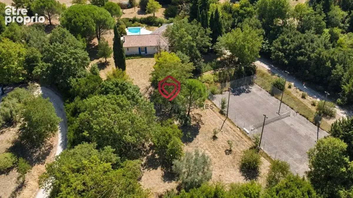 Villa de plain-pied avec piscine, tennis et plus de 2ha - photo 11