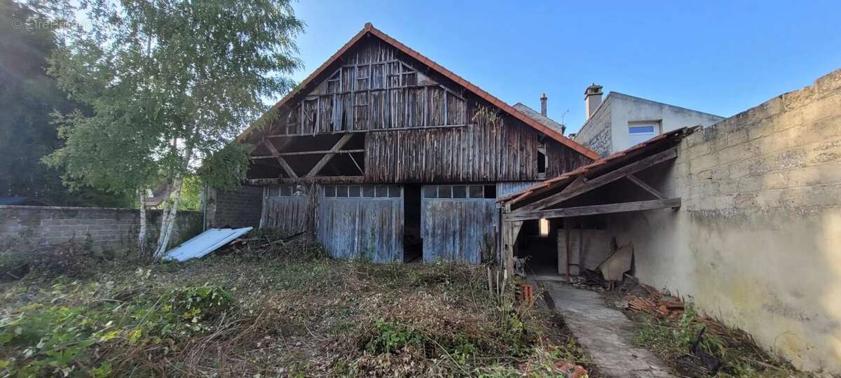 Appartement à MILLY-LA-FORET