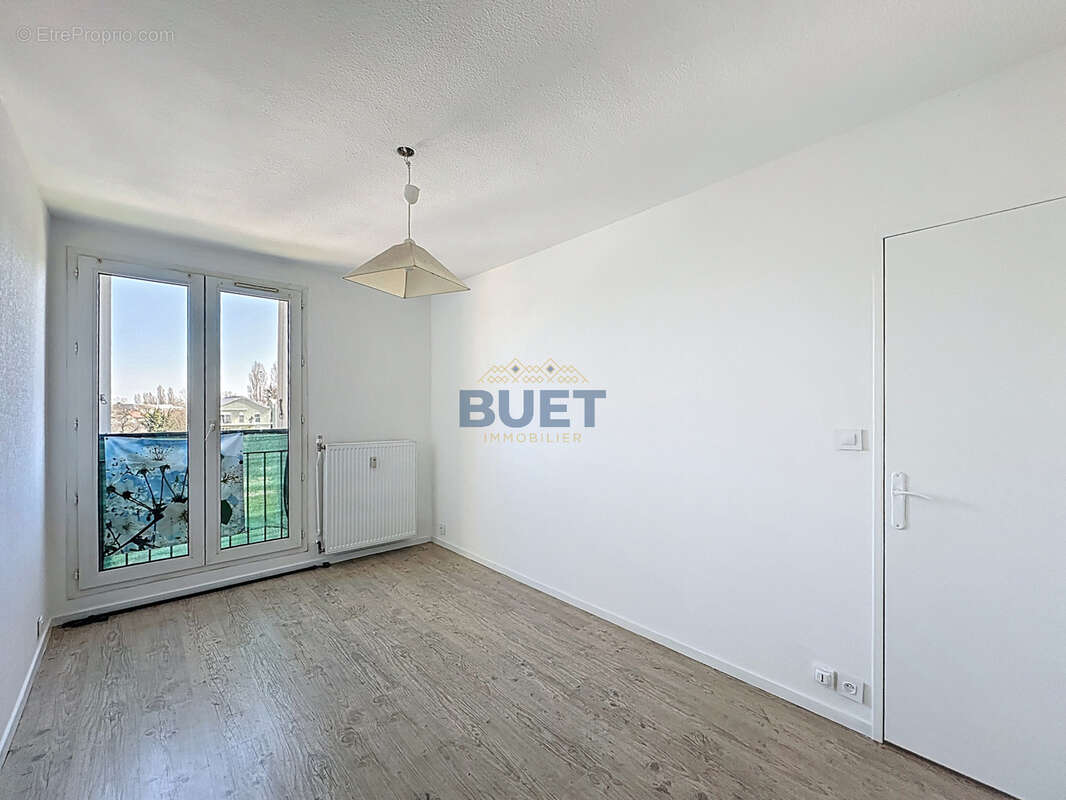 Appartement à QUETIGNY