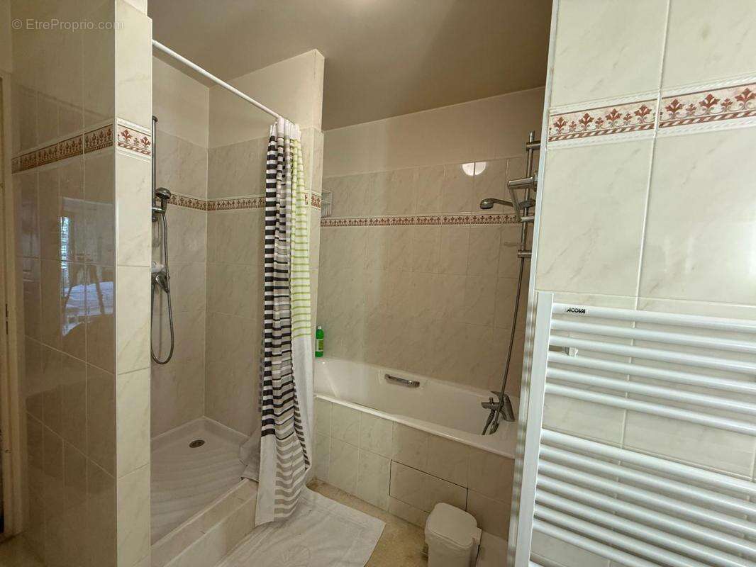 Appartement à PARIS-6E