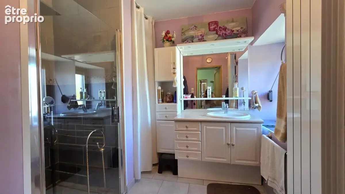 Magnifique propriété comprenant une maison et un logement de plain pied, à Wallers-en-Fagne - photo 23