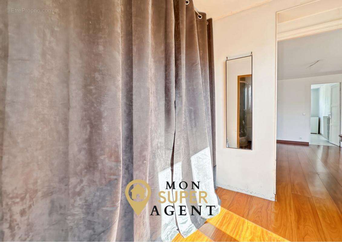 Appartement à MELUN